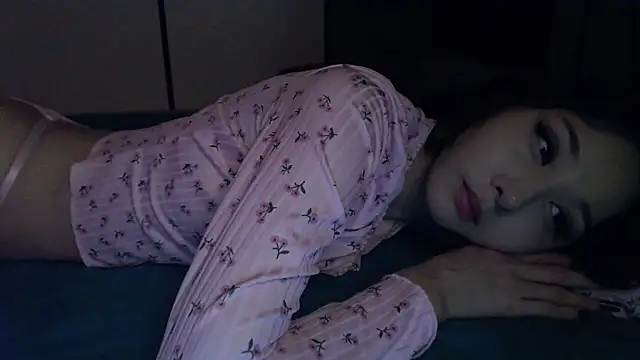 Fudzik0's Live XXX Chat