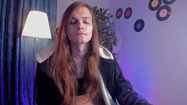 WillFobos Adlı Modelin Canlı XXX Sohbeti