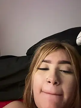 akirahattori Adlı Modelin Canlı XXX Sohbeti