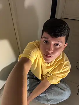 عرض كام the_little_cody