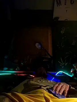 MODEST11_MMiILOO_AMARO Webcam-Show