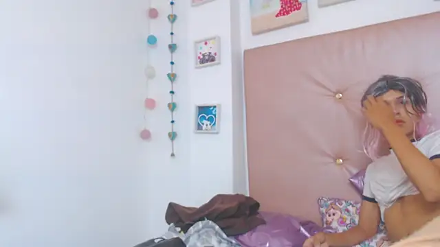 Aleja_Scoott_ Webcam show