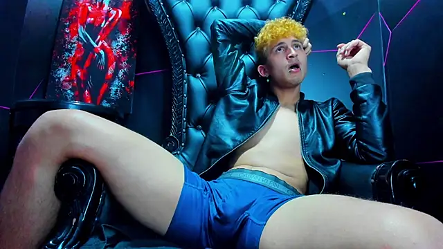 Ethan_Waalker Show Webcam