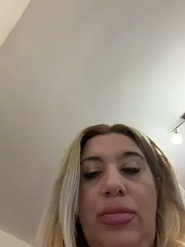 TheeaBlanco's Live XXX Chat