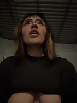 baby_akuma's Live XXX Chat