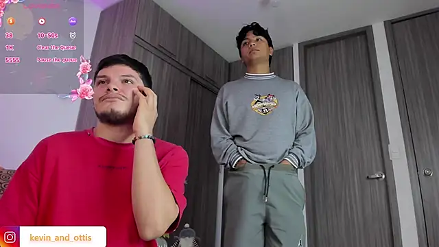 _Ottis_ 라이브 XXX 채팅