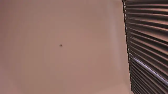 TimissiのライブXXXチャット