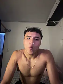 CreamKingg 라이브 XXX 채팅