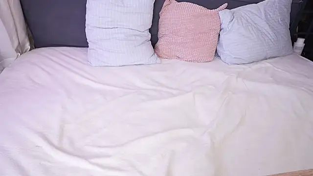 Lily_minx live XXX chat