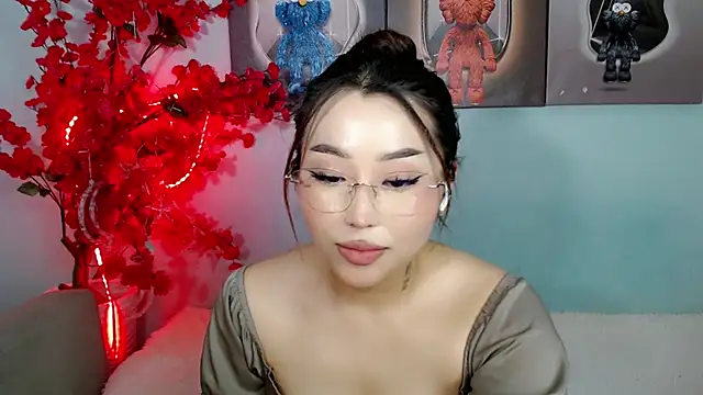 ichiben's Live XXX Chat