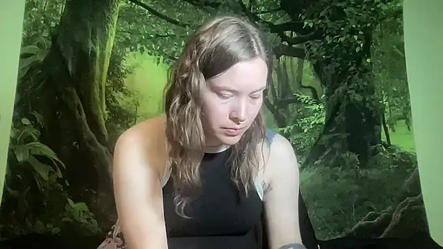 mo0ngoddess' Live XXX Chat