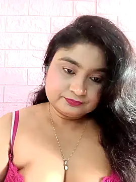 hornyriyanka's Live XXX Chat