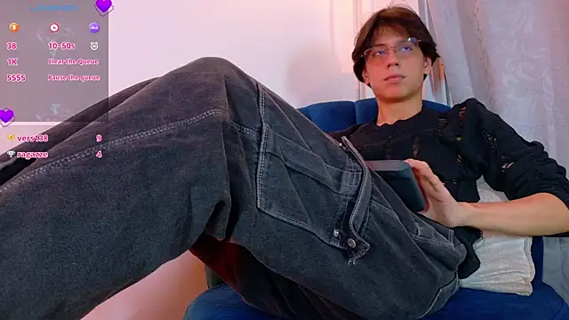 lui_x_dust Chat XXX live