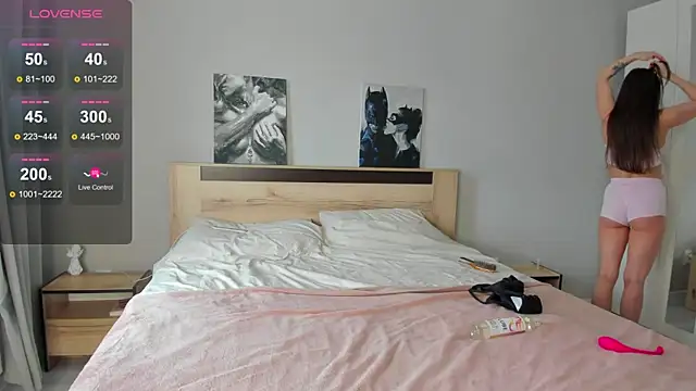 Chat +18 de Bella_Foryou ao vivo