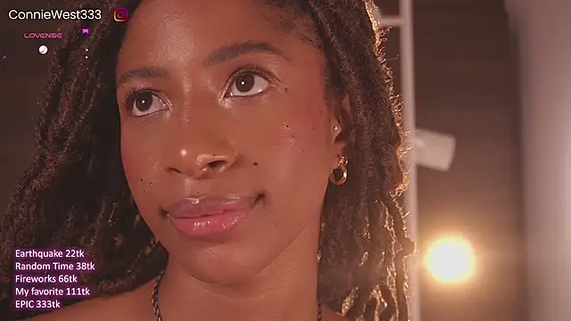 connie_west0's Live XXX Chat