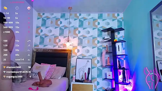 Chat +18 de KIMMARSHALL1 ao vivo