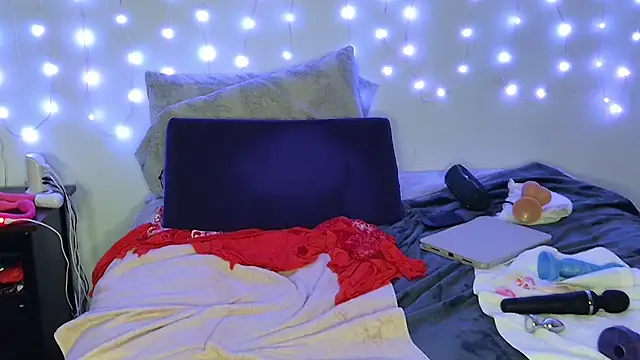 luvely_gurl's Live XXX Chat