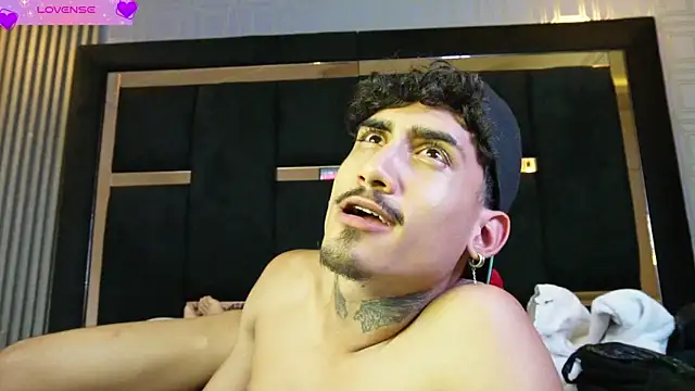 Dark_Eros_ Live XXX-Chat