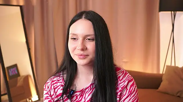 DeloresSaberi webcam show