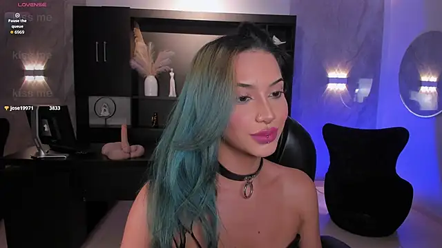 Živý XXX chat KayraLanne