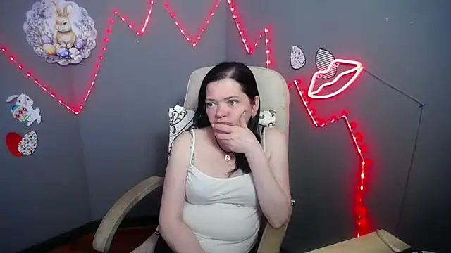 Chatroom XXX en direct de LauraFinn