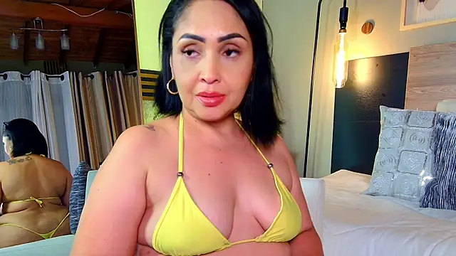 Madissononee live XXX chat