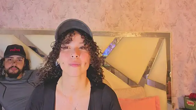 Benny_and_Mark's Live XXX Chat