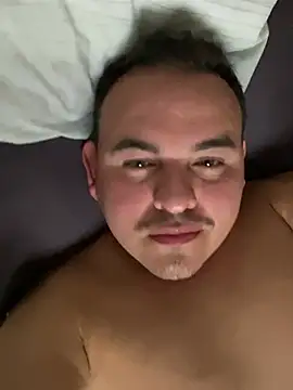 Вебкам-шоу Gusta_bi