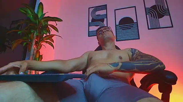 ALPHA_DOMINUS_ Webcamshow