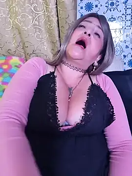 Chat XXX en directo de AlexadraJones3453