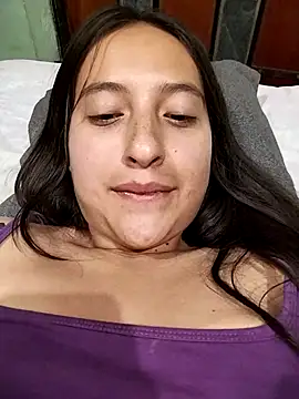 MaskedLatinaX: онлайн-секс-чат