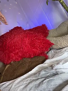 AshleyVXo: διαδικτυακό σόου στην κάμερα