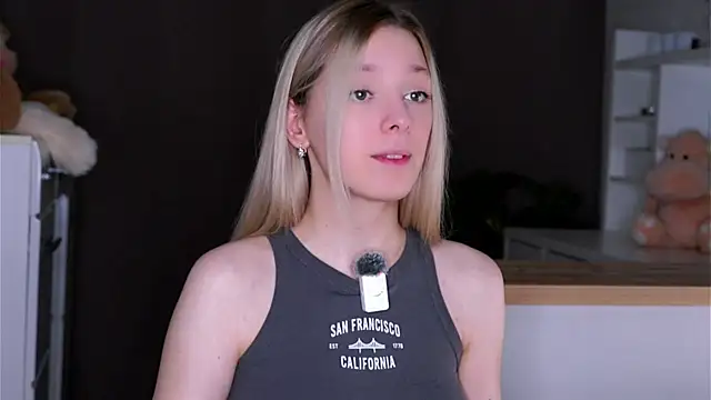 LeeryWonder élő XXX-chatje