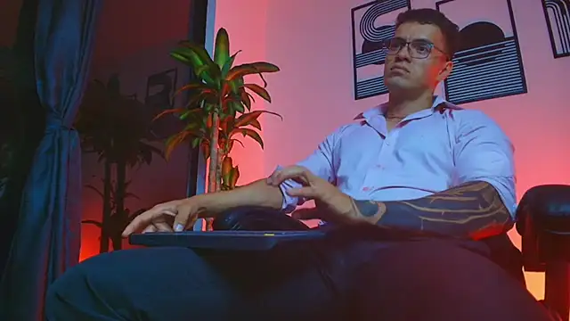 Show Webcam de ALPHA_DOMINUS_