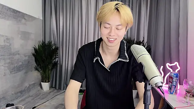 hafabva: απευθείας συνομιλία ΧΧΧ