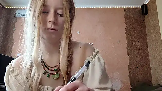 KateVibe_01 Webcamshow