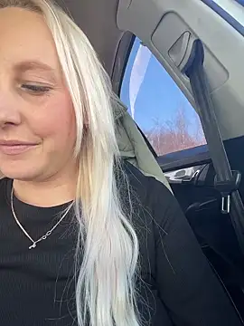 MerlinDave Chat XXX in diretta