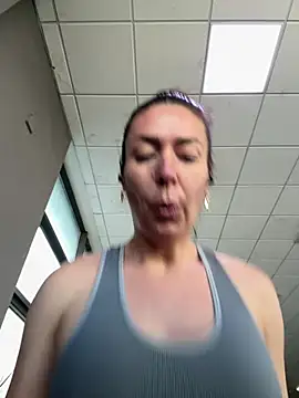 Chat XXX en directo de eveangelll