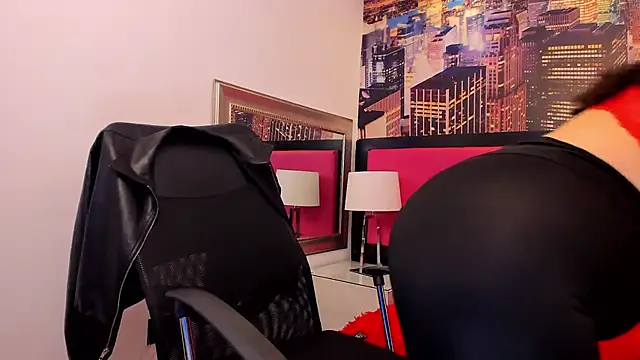 XXX chat uživo modela MillyHotsoon