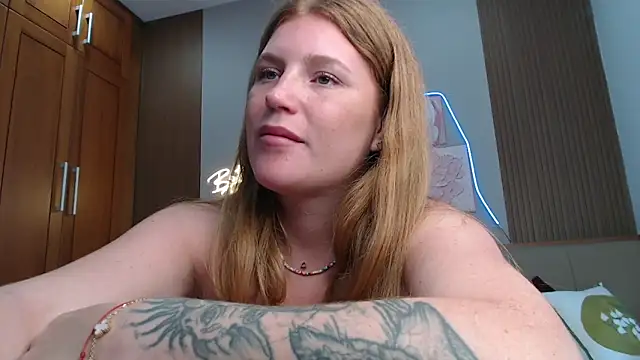 Carammelstorm Chat XXX live