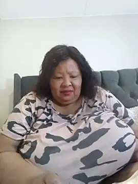 nancy111's Webcam Show