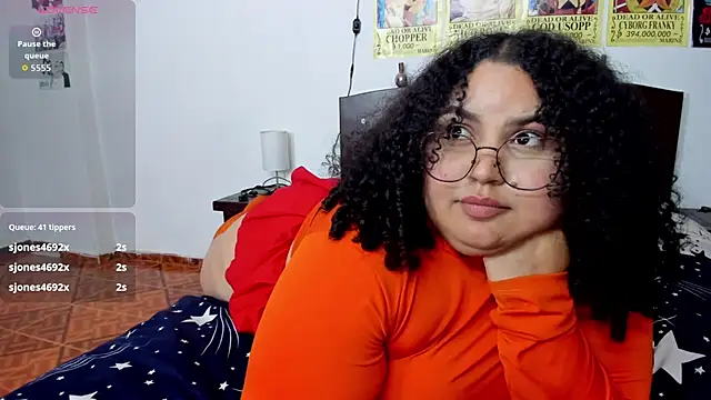 XXX chat uživo modela luisianacoxx