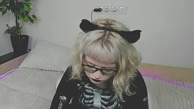 แชท XXX สดของ EdythElswick