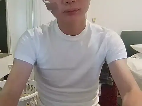 sweetiepuppy421 网络视讯表演