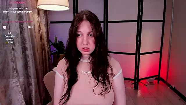 Chat +18 de Elisabeth_Binder ao vivo