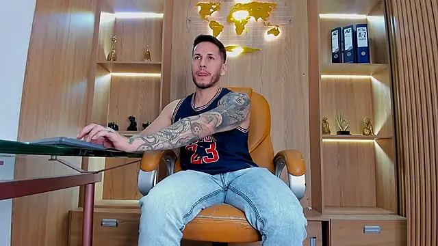 George_Dieselln Webbikameraesitys