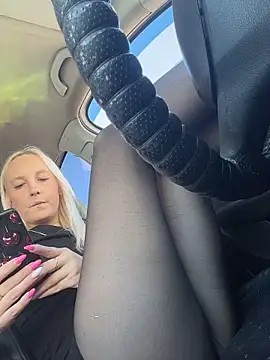 MerlinDaven Live XXX chat