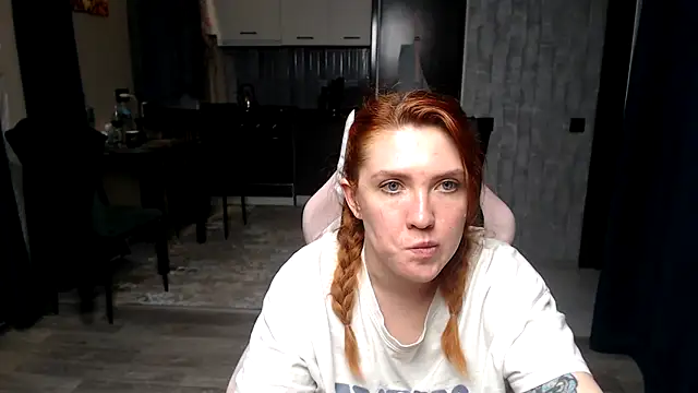 Reginasmilee Live XXX-chat