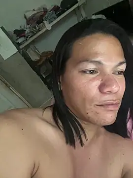 عرض كام HugeAgatha