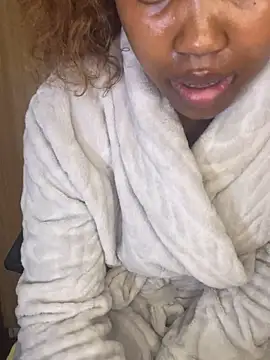 Prettiestheavenly's Webcam Show